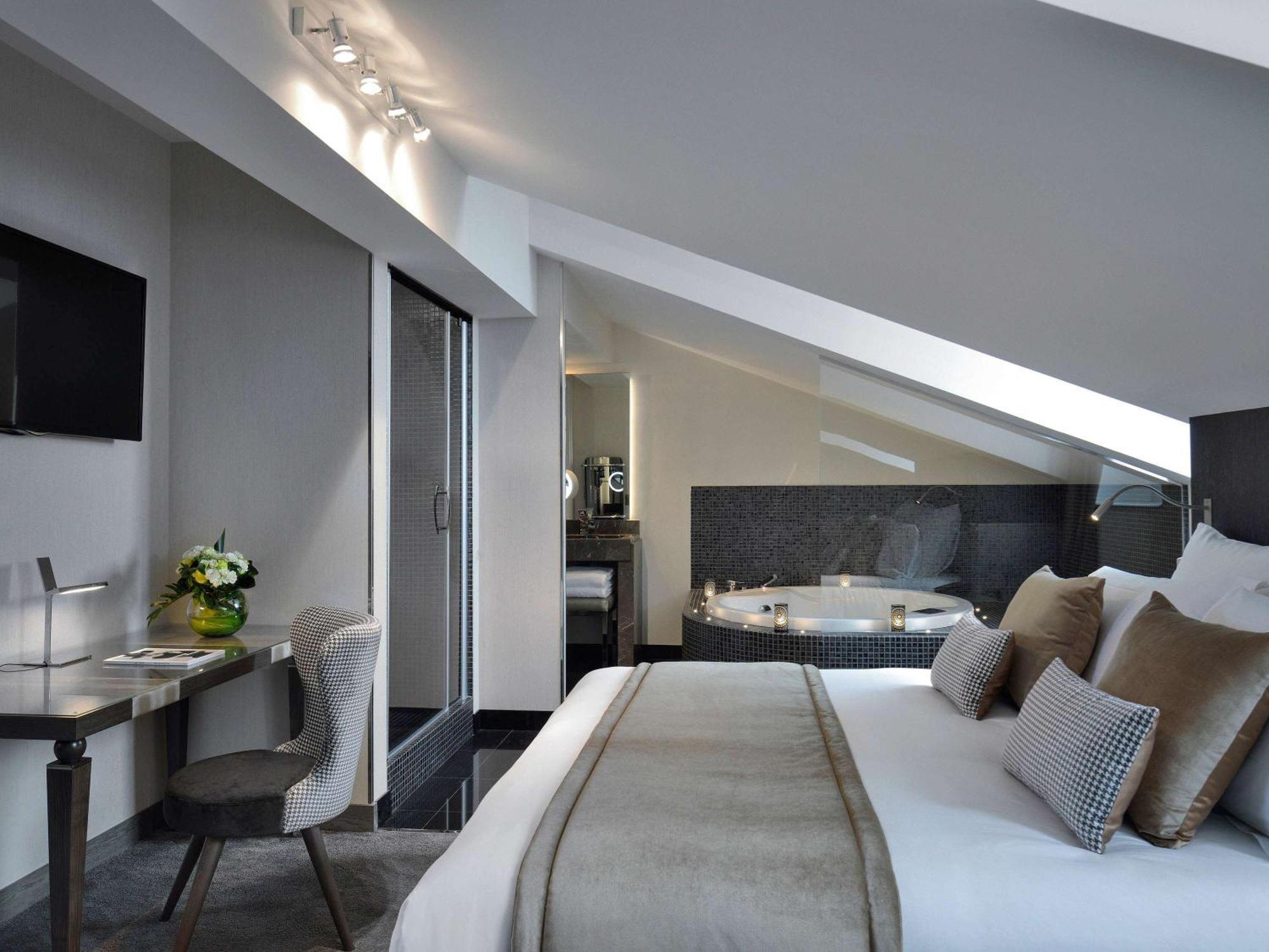 La Cour Des Consuls Hotel And Spa Toulouse - Mgallery Bagian luar foto